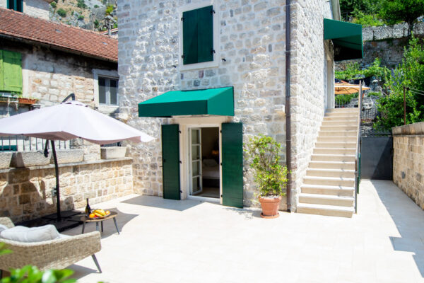 Studio apartment with terrace Kotor Montenegro